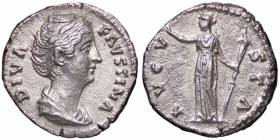 ROMANE IMPERIALI - Faustina I (moglie di A. Pio) - Denario C. 165; RIC 382b (AG g. 3,39)
SPL/qSPL