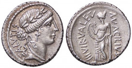 ROMANE REPUBBLICANE - ACILIA - Man. Acilius Glabrio (49 a.C.) - Denario B. 8; Cr. 442/1a (AG g. 3,82)
bello SPL