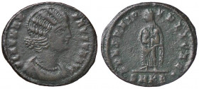 ROMANE IMPERIALI - Fausta (moglie di Costantino I) - AE 3 (Cizico) RIC 29 (AE g. 2,74)
BB+