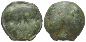 Sizilien. Selinous.

 Bronze (Trionkion). Ca. 450 - 440 v. Chr.
Vs: Gorgonenhaupt en face.
Rs: Sellerieblatt; außen drei Wertpunkte.

22 mm. 11,...