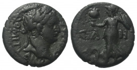 Pamphylien. Side. Domitianus (81 - 96 n. Chr.).

 Bronze.
Vs: Kopf des Domitian mit Lorbeerkranz rechts.
Rs: Athena mit Speer, Schild und Granatap...