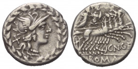 Cn. Gellius.

 Denar (Silber). 138 v. Chr. Rom.
Vs: Behelmter Kopf der Roma im Lorbeerkranz rechts, dahinter Wertzahl X.
Rs: CN GELI. Krieger (Mar...
