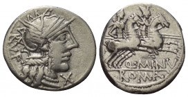 Q. Minucius Rufus.

 Denar (Silber). 122 v. Chr. Rom.
Vs: RVF. Kopf der Roma mit geflügeltem Helm rechts, davor Wertzeichen.
Rs: Q MINV / ROMA. Di...