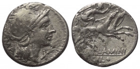 L. Flaminius Chilo.

 Denar (Silber). 109 oder 108 v. Chr. Rom.
Vs: ROMA. Kopf der Roma mit geflügeltem Helm rechts, davor Wertzeichen.
Rs: L FLAM...