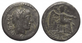 M. Porcius Cato.

 Quinar (Silber). 89 v. Chr. Rom.
Vs: M. CATO. Kopf des Liber mit Efeukranz rechts, darunter Doppelaxt.
Rs: VICTRIX. Victoria mi...