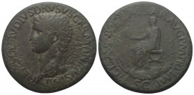 Claudius (41 - 54 n. Chr.).

 Sesterz. 41 - 42 n. Chr. Rom.
Vs: NERO CLAVDIVS DRVSVS GERMANICVS IMP. Kopf links.
Rs: TI CLAVDIVS CAESAR AVG P M TR...