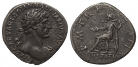 Hadrianus (117 - 138 n. Chr.).

 Denar (Silber). 118 n. Chr. Rom.
Vs: IMP CAESAR TRAIAN HADRIANVS AVG. Büste mit Lorbeerkranz und Drapierung rechts...