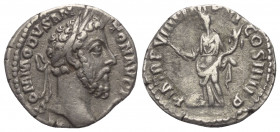 Commodus (177 - 192 n. Chr.).

 Denar (Silber). 184 n. Chr. Rom.
Vs: M COMMODVS ANTON AVG PIVS. Kopf mit Lorbeerkranz rechts.
Rs: P M TR P VIIII I...