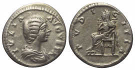 Iulia Domna (gest. 217 n. Chr.).

 Denar (Silber). 209 n. Chr. Rom.
Vs: IVLIA AVGVSTA. Drapierte Büste rechts.
Rs: PVDICITIA. Verschleierte Pudici...