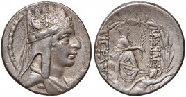 Tigranes II ‘the Great’, 95-56 BC
Armenien. Tetradrachme, Tigranokerta, circa 80-68.. Draped bust of Tigranes II to right, wearing five-pointed tiara ...