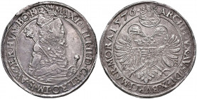 Maximilian II. 1564 - 1576
Taler, 1576. Kremnitz
28,35g
MzA Seite 61
vz