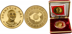 China Taiwan 2000 Yuan 1986 Commemorating the 100th birthday of Chiang Kai-shek Gold 0.95 30g