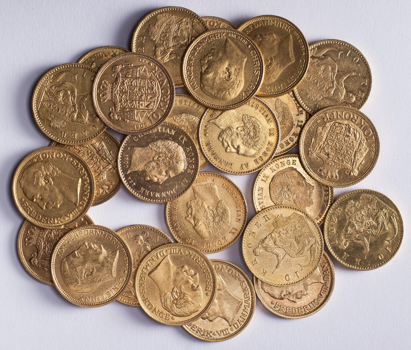 DENMARK. Various regents. Gold 10 Kroner 1873-1917, Copenhagen. 112.27 g. H9a, H...