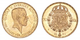 SWEDEN. Gustav V, 1907-50. Gold 20 Kronor 1925, Stockholm. 8.96 g. Mintage 387,257. Ahlstrom 1; KM-800; Fr.96. UNC.