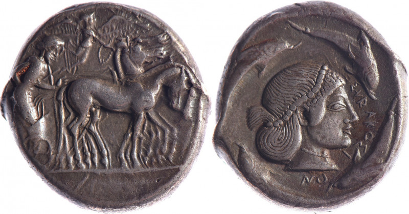 SICILE, Syracuse, Hiéron I (478-466). Tétradrachme (17.21 g) au quadrige au pas ...