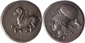 CORINTHE (358-300). Statère (8.64 g) au Pégase volant à g.. R/ Tête d’Athéna coiffée du casque corinthien ; dans le champ aigle, A. Provenance : VP Tr...