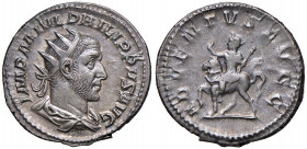 Philippus I. Arabs 244 - 249
Römisches Kaiserreich. Antoninianus, 244-247 n. Chr.. Av.: Büste mit Strahlenkrone, Paludamentum und Brustpanzer n.r. Rv....