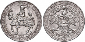 Ferdinand I. 1521 - 1564
3/4 Schautaler, 1562. Kremnitz
23,67g
Markl 2076, Voglhuber 77
Felder geglättet, Henkelspur
ss/ss+