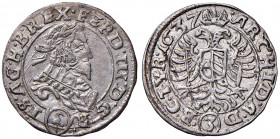 Ferdinand III. 1637 - 1657
3 Kreuzer, 1637. Schreibfehler ! , Revers: im Stempel von FHRD. auf FERD. umgeschrieben.
Wien
1,76g
Her. 674
vz