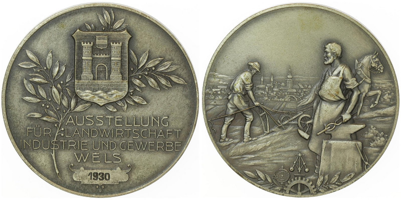 Bronzemedaille, 1930
1. Republik 1918 - 1933 - 1938. versilbert, auf die Ausstel...