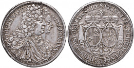 Ferdinand Wilhelm Eusebius 1683 - 1703
Schwarzenberg. Taler, 1696 MM. auf seine Hochzeit mit Maria Anna von Sulz
Wien
28,66g
Dav. 7701, Tannich 10
ss/...