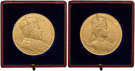 GREAT BRITAIN Edward VII (1901-1910) Coronation Medal 1902 gold Gr.90,48; 56mm. BHM-3737; Eimer 1871. (Mintage 861). With BOX.