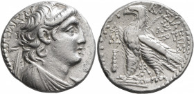 SELEUKID KINGS OF SYRIA. Antiochos VII Euergetes (Sidetes), 138-129 BC. Tetradrachm (Silver, 27 mm, 14.09 g, 12 h), Phoenician standard, Tyre, SE 177 ...