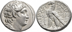 SELEUKID KINGS OF SYRIA. Antiochos VII Euergetes (Sidetes), 138-129 BC. Tetradrachm (Silver, 27 mm, 14.07 g, 12 h), Phoenician standard, Tyre, SE 177 ...