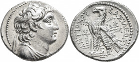 SELEUKID KINGS OF SYRIA. Antiochos VII Euergetes (Sidetes), 138-129 BC. Tetradrachm (Silver, 29 mm, 14.07 g, 12 h), Phoenician standard, Tyre, SE 177 ...