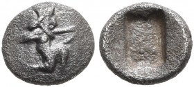 PERSIA, Achaemenid Empire. Time of Darios I to Xerxes I, circa 505-480 BC. 1/32 Siglos (Silver, 6 mm, 0.16 g). Persian king or hero in kneeling/runnin...