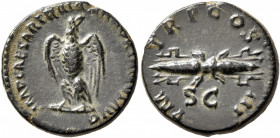 Hadrian, 117-138. Quadrans (Copper, 18 mm, 3.19 g, 6 h), Rome, 121-122. IMP CAESAR TRAIAN HADRIANVS AVG Eagle standing front, head to right, wings spr...