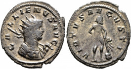 Gallienus, 253-268. Antoninianus (Billon, 23 mm, 3.40 g, 5 h), Mediolanum, 260-261. GALLIENVS AVG Radiate and cuirassed bust of Gallienus to right, ho...