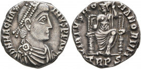 Magnus Maximus, 383-388. Siliqua (Silver, 14 mm, 1.23 g, 12 h), Treveri. D N MAG MAXIMVS P F AVG Pearl-diademed, draped and cuirassed bust of Magnus M...