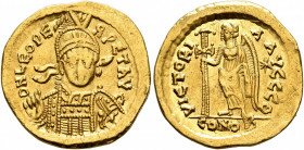 Leo I, 457-474. Solidus (Gold, 20 mm, 4.44 g, 6 h), Constantinopolis, circa 462 or 466. D N LEO PERPET AVG Pearl-diademed, helmeted and cuirassed bust...