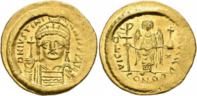 Justinian I, 527-565. Solidus (Gold, 20 mm, 4.50 g, 6 h), Constantinopolis, circa 538-545. D N IVSTINIANVS P P AVG Helmeted and cuirassed bust of Just...