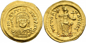 Justin II, 565-578. Solidus (Gold, 20 mm, 4.37 g, 6 h), Constantinopolis, 566/7-578. D N IVSTINVS P P AVI Helmeted and cuirassed bust of Justin II fac...