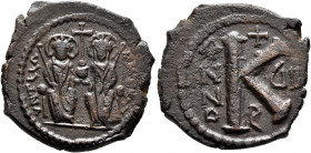 Justin II, with Sophia, 565-578. Follis (Bronze, 26 mm, 7.91 g, 11 h), Antiochia, RY 7 = 571/2. VNTЄЄΛ[...] Justin II, holding scepter in his right ha...