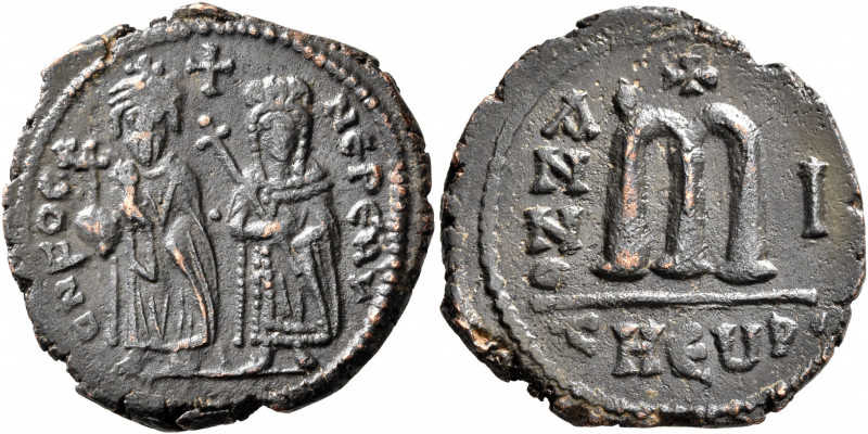 Phocas, 602-610. Follis (Bronze, 27 mm, 10.66 g, 6 h), Theoupolis (Antiochia), R...