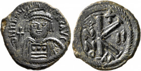 Heraclius, 610-641. Half Follis (Bronze, 23 mm, 4.98 g, 7 h), Cyzicus, RY 2 = 611/2. δ N hRACLI PЄRP AVG Draped and cuirassed bust of Heraclius facing...