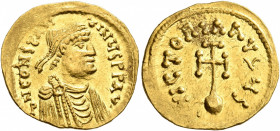 Constans II, 641-668. Semissis (Gold, 18 mm, 2.23 g, 6 h), Constantinopolis. δ N COSTANTINЧS P P AV Diademed, draped and cuirassed bust of Constans II...