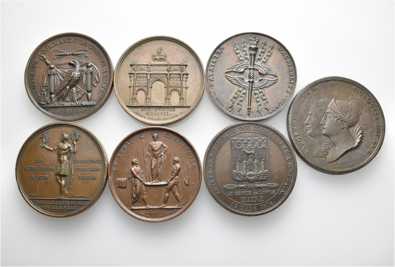 A lot containing 7 bronze medals. All: Napoléon. Good very fine to extremely fin...