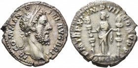 Commodus, 177-192. Denarius (Silver, 19 mm, 3.53 g, 12 h), Rome, 186. M COMM ANT P FEL AVG BRIT Laureate head of Commodus to right. Rev. P M TR P XI I...
