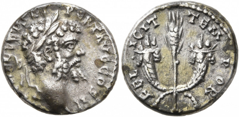 Septimius Severus, 193-211. Denarius (Silver, 17 mm, 3.58 g, 7 h), Laodicea, 194...