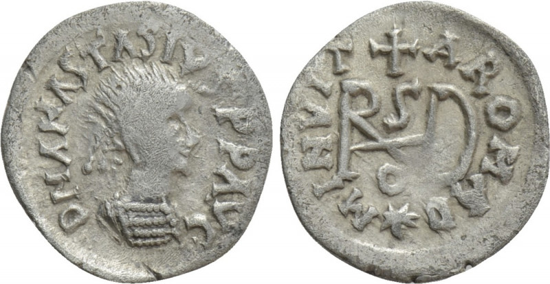 GEPIDS. In the name of Anastasius I (491-518). Quarter Siliqua. Sirmium. 

Obv...