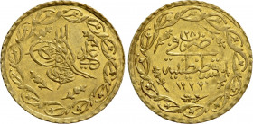 OTTOMAN EMPIRE. Mahmud II (AH 1222-1255 / AD 1808-1839). GOLD 1/2 Cedid Mahmudiye. Qustantiniya (Constantinople) mint. Dated AH 1223/28 (1836 AD)