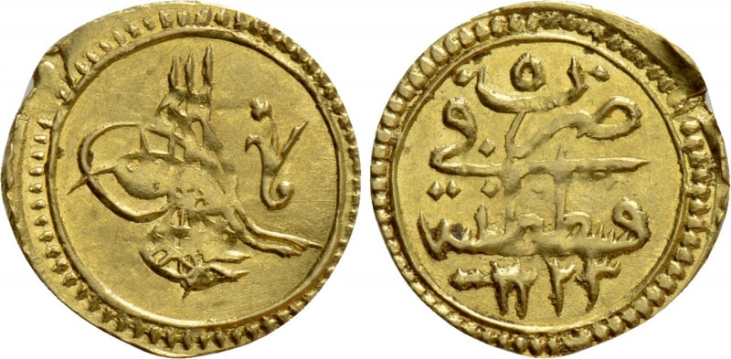 OTTOMAN EMPIRE. Mahmud II (AH 1222-1255 / AD 1808-1839). GOLD 1/4 Zeri Mahbub. Q...