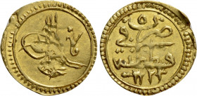 OTTOMAN EMPIRE. Mahmud II (AH 1222-1255 / AD 1808-1839). GOLD 1/4 Zeri Mahbub. Qustantiniya (Constantinople) mint. Dated AH 1223/5 (1813 AD)