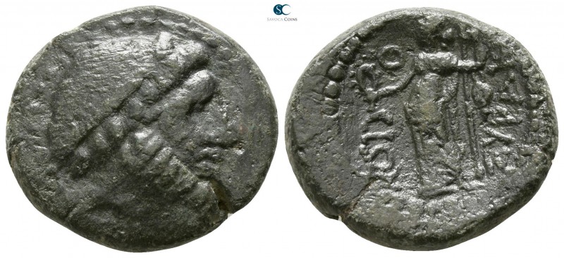 Sicily. Syracuse . Under Roman Rule, 212-150 BC
Bronze Æ

19mm., 8,17g.

He...