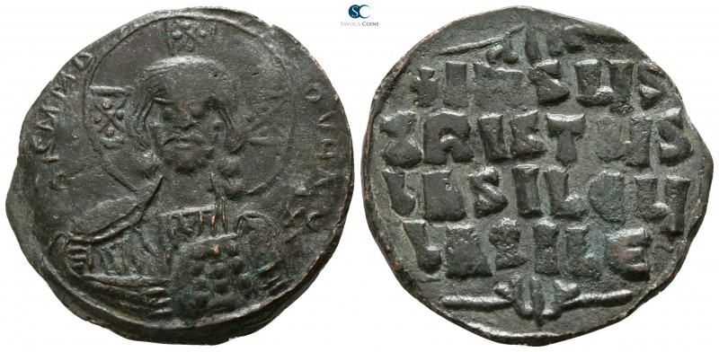 Attributed to Basil II and Constantine VIII AD 976-1028. Constantinople
Follis ...