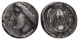 PONTUS. Amisos.((Circa 4th century BC).Drachm

Obv : Head of Hera left, wearing ornamented stephanos.

Rev : Owl, with wings spread

Condition : Darkl...